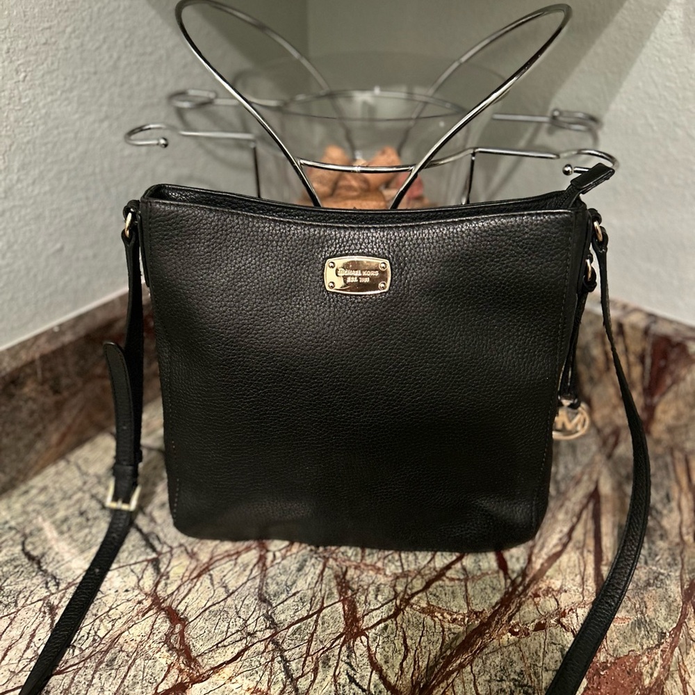 Michael Kors Pebbled Leather Black Crossbody Bag - Picture 2 of 10